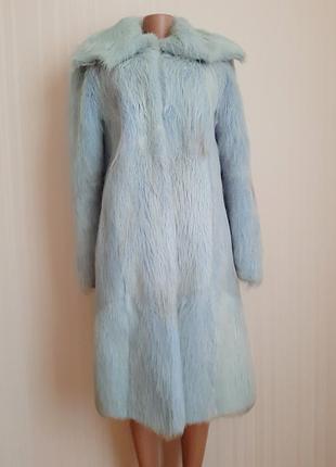 Красива і незвичайна шуба з нутрії