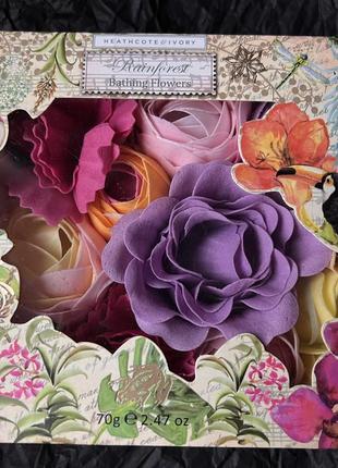 Набір з мильних квітів heathcote&ivory різнокольорові троянди з мила7 фото