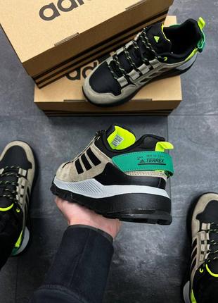 Чоловічі демісезонні бежеві кросівки adidas terrex 🆕адідас терекс4 фото