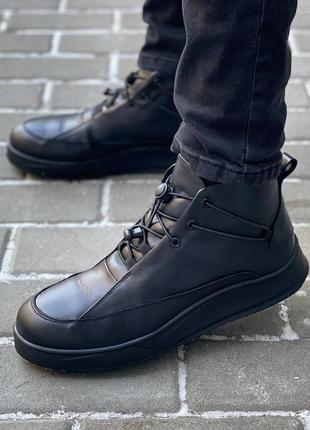 Ботинки зимние мужские кожаные черные7 фото