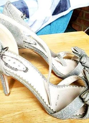 Срібні босоніжки debut р40 бантик