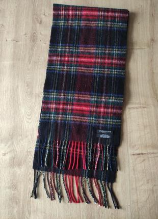 Шикарный брендовый шерстяной шарф lyle scott,  шотландия