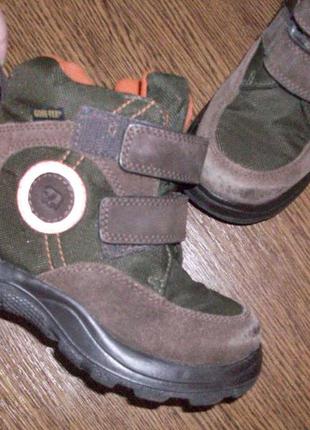 Дитячі чоботи черевики від elefanten gore-tex. мембрана. рр 262 фото
