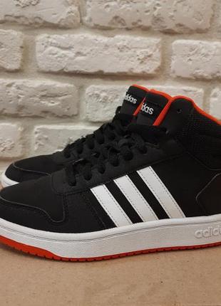 Ботинки деми, хайтопы adidas (оригинал). размер 38 (24.5 см). идеальное состояние.