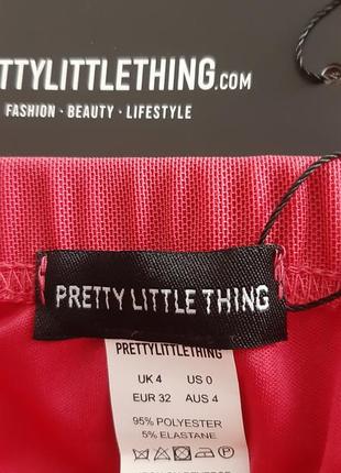 Мини юбка английского бренда prettylittlething7 фото