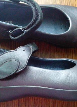 Рр 29-18,4 см стильные кожаные туфли балетки для деток от camper4 фото