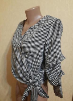 Красива блуза на запах з об'ємним рукавом буфи2 фото