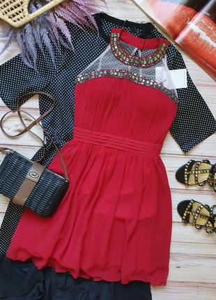 Вечернее шифоновое платье с сеткой и камнями