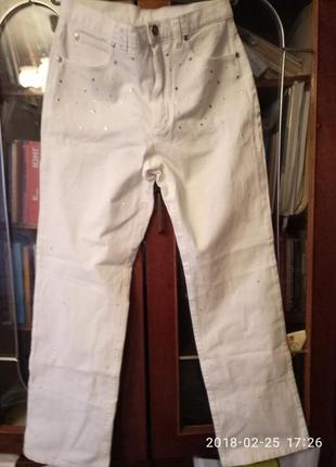 Dismero. нарядные итальянские джинсы унисекс с серебристыми паетками