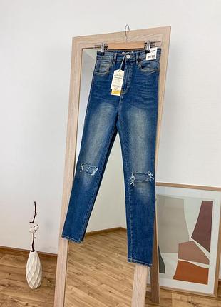 Базові скінні з прорізами на колінах pull&bear
