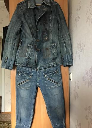 Джинсы, джинсовая курточка , бриджи, джинсовый костюм, капри 44; 46; 48 размер