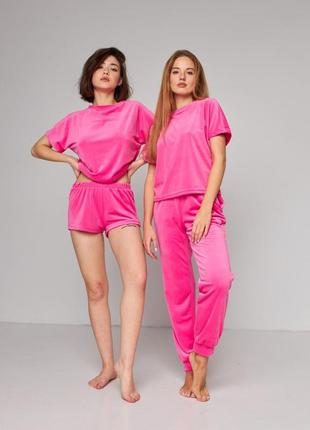 Плюшевая велюровая розовая пижама тройка футболка шорты и штаны, піжама