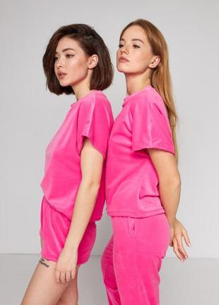 Плюшева велюрова рожева піжама трійка футболка шорти і штани, піжама3 фото