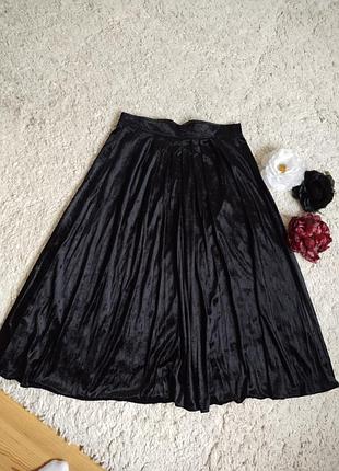 Дуже красива велюрова спідниця р м 390 гр👍❤️
