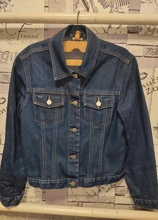 Джинсова куртка