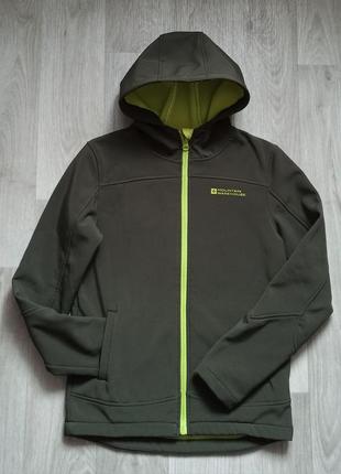 Ветровочка (softshell) на флісі mountain warehouse на 9-10 років