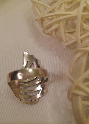 Кольцо серебрянное 2