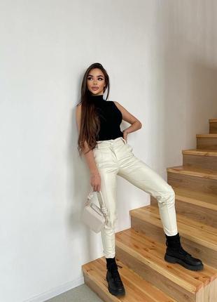 Штани шкіряні з еко-шкіри штани молочні