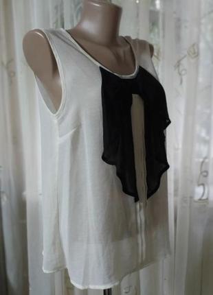 Белая блуза с чёрным бантом3 фото
