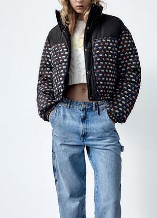 Zara двусторонний пуховик space invaders