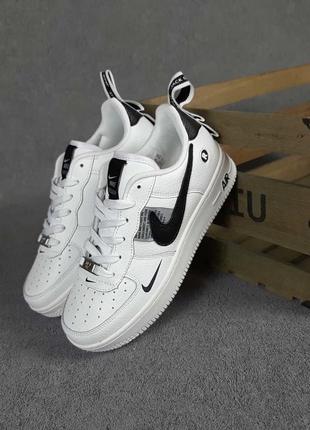 Женские кожаные  белые с черным  кеды-кроссовки nike air force 1 lv8🆕1 фото