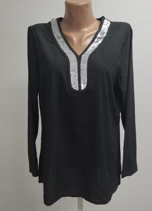 Красивая блуза черного цвета с серебристыми пайетками, замеры на фото