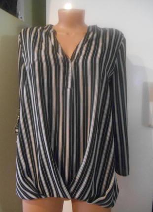 Блузка р.16 papaya    пог-56см длина спереди 60 сзади 70см    ровная