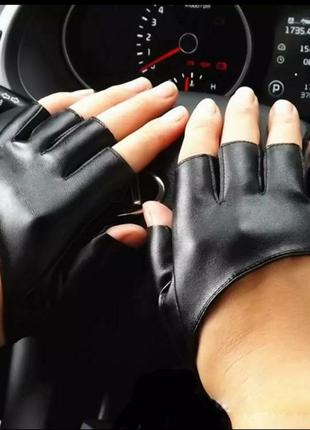 Митенки минетки из эко кожи автомобильные модные авто байкерские касплей рок рокерских гот перчатки без пальцев велосипедные для тренировок женские