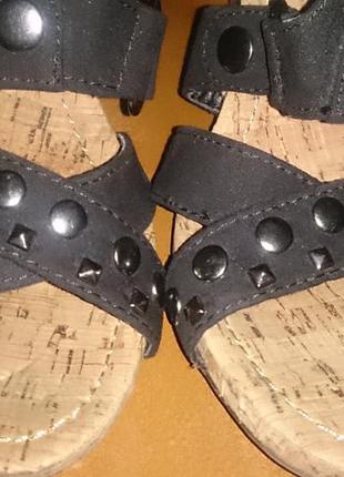 Стильні чорні босоніжки ремінці р38 еко замша graceland5 фото