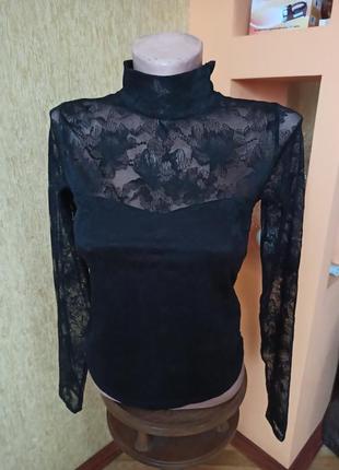 Ажурная блуза фирмы h&m