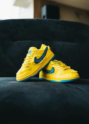 Nike sb dunk yellow kid детские желтые брендовые кроссовки найк дитячі жовті яскраві стильні кросівки4 фото