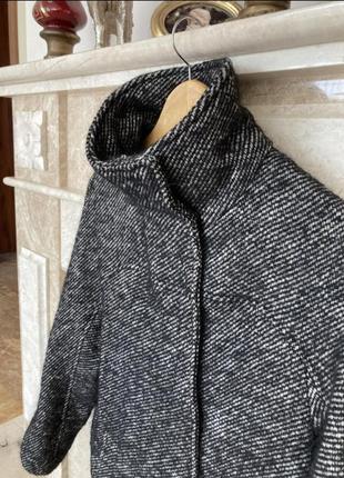 Шикарне пальто від італійського бренду maddison10 фото