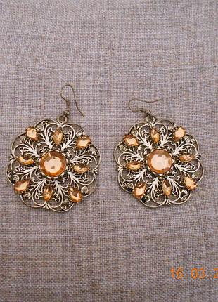 Сережки з камінчиками