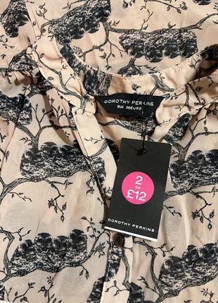 Очень красивая и стильная брендовая блузка в совах.