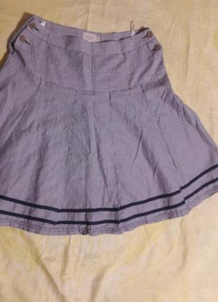 Стильная юбка со складками