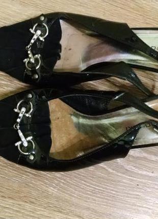 Босоніжки шкіра замш baldowski