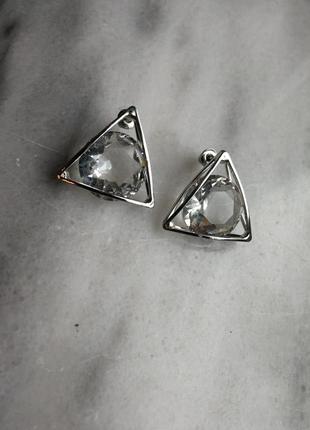 Сережки трикутники великий круглий камінь5 фото