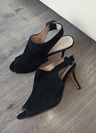 Натуральная кожа, 37р- 24см