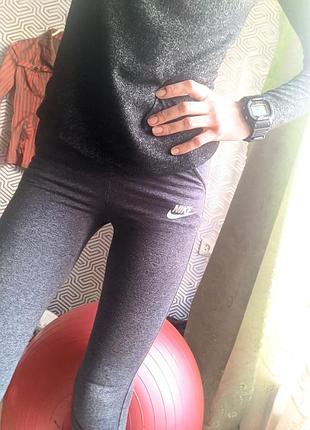 Спортивные штаны xs