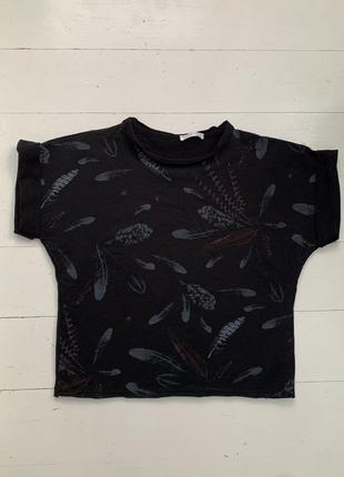 Футболка з принтом