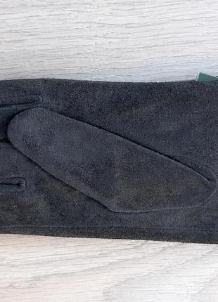 Женские зимние замшевые перчатки (черные)4 фото