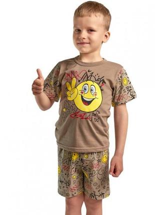 Футболка і шорти смайлик
