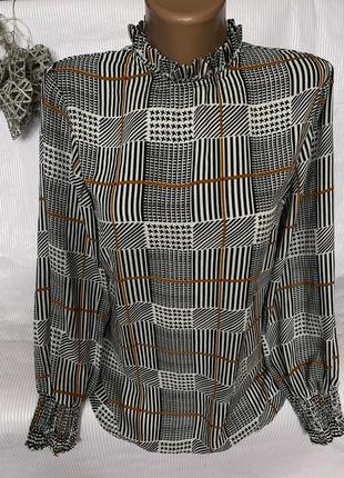 Стильна трендова блуза