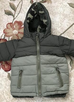 Куртка primark на малюка.
