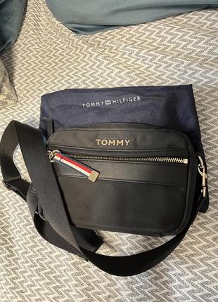 Tommy hilfiger сумочка2 фото