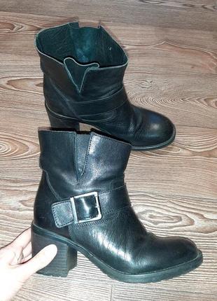 Черевики демісезонні шкіряні на широкому каблуці