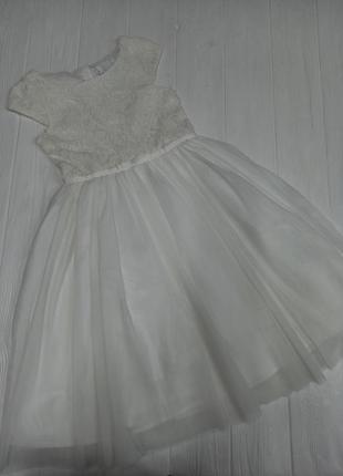 Гарне плаття на дівчинку, 122см