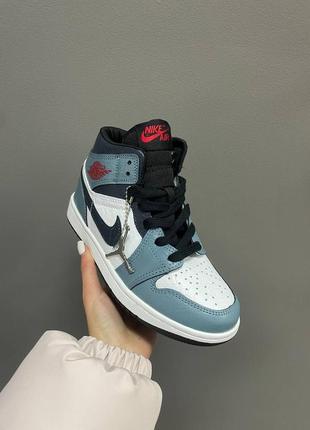 Женские кожаные высокие кроссовки nike air jordan 1 retro🆕найк аир джордан2 фото