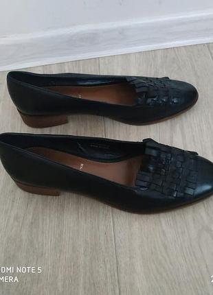 Стильные лоферы,лофферы,туфли р. 41 кожа
