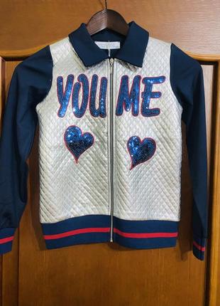 Кофточка на молнии и пайетки